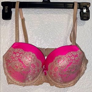 32D Victoria’s Secret pink and gold bra